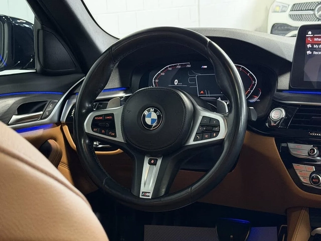 BMW 530 i* XDRIVE* M SPORT* HEAD UP* ШИБИДАХ* КАМЕРА - автомобили, коли, обяви за нови и употребявани 9