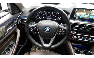 BMW 530 d Luxury Plus - автомобили, коли, обяви за нови и употребявани 13