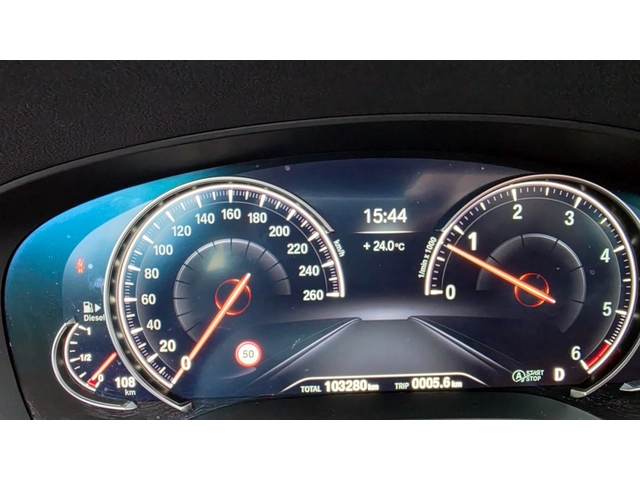 BMW 530 d Luxury Plus - автомобили, коли, обяви за нови и употребявани 8