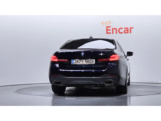 BMW 530 i M Sport - автомобили, коли, обяви за нови и употребявани 3