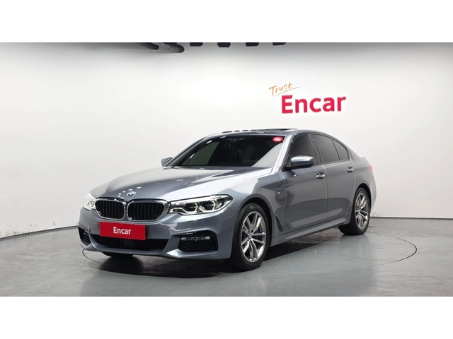 BMW 530 i M Sport Plus - автомобили, коли, обяви за нови и употребявани 0