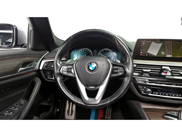BMW 530 i M Sport Plus - автомобили, коли, обяви за нови и употребявани 10