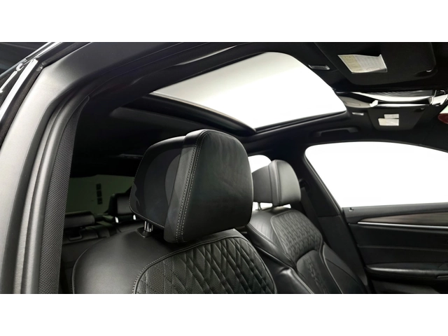 BMW 530 i M Sport Plus - автомобили, коли, обяви за нови и употребявани 14
