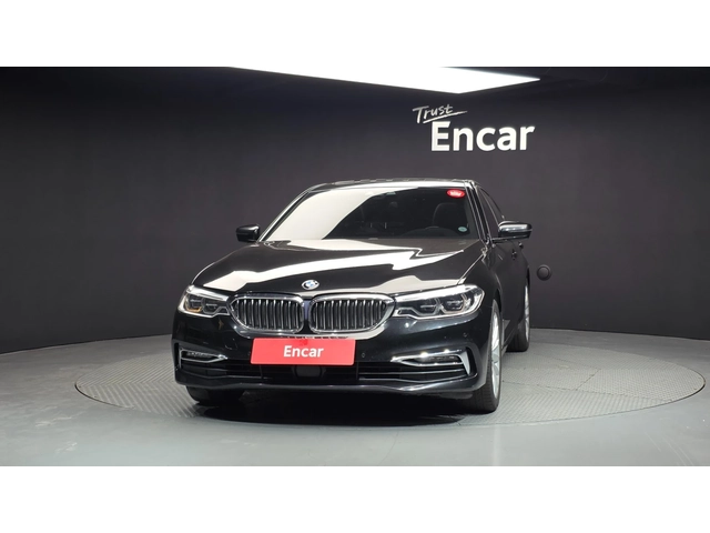 BMW 530 xDrive Luxury - автомобили, коли, обяви за нови и употребявани 1