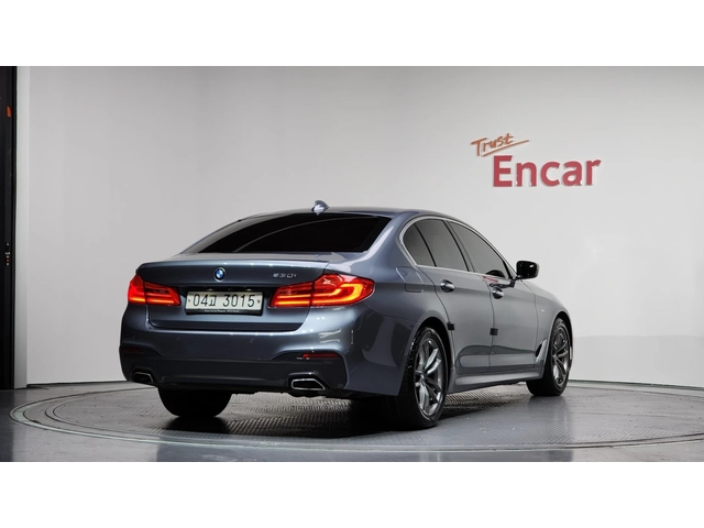 BMW 530 530i M Sport Plus | HUD | 360  Камера | - автомобили, коли, обяви за нови и употребявани 1