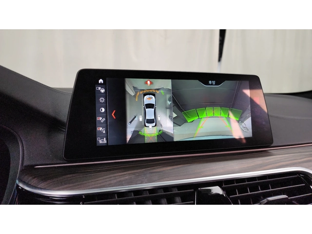 BMW 530 530i M Sport Plus | HUD | 360  Камера | - автомобили, коли, обяви за нови и употребявани 7