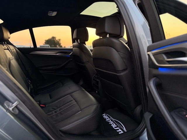 BMW 530 d= M-performance= Keyless Go= HUD= 360* Camera= - автомобили, коли, обяви за нови и употребявани 12