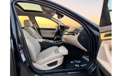 BMW 530 d= M-performance= Distronic= Keyless= HUD= Soft Cl - автомобили, коли, обяви за нови и употребявани 10