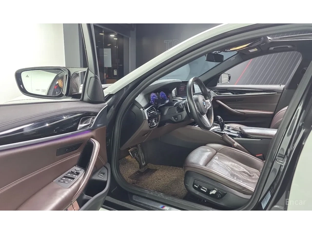 BMW 530 М-sport - автомобили, коли, обяви за нови и употребявани 7