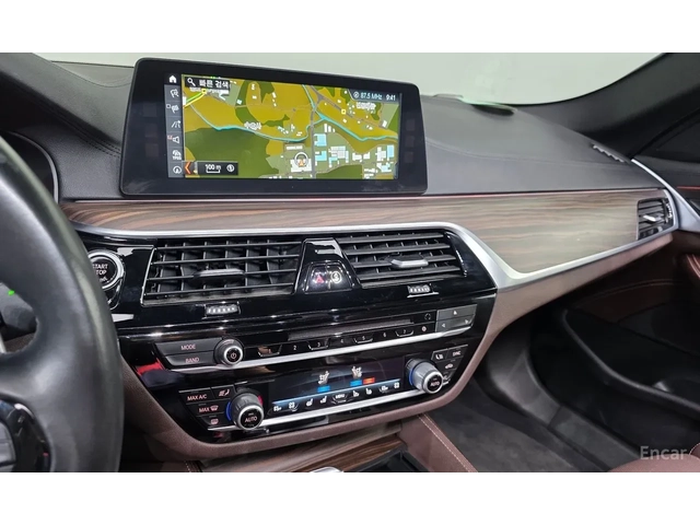BMW 530 M-sport - автомобили, коли, обяви за нови и употребявани 9