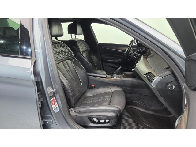 BMW 530 i xDrive M Sport Plus | HUD | 360  | Ventilated Se - автомобили, коли, обяви за нови и употребявани 8