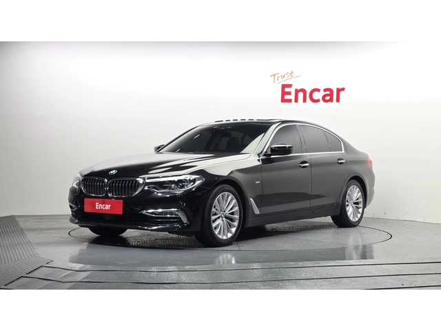 BMW 530 i xDrive Luxury Plus - автомобили, коли, обяви за нови и употребявани 0