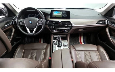 BMW 530 i xDrive Luxury Plus - автомобили, коли, обяви за нови и употребявани 6