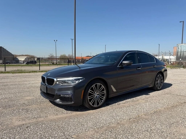 BMW 530 530i xDrive Sedan AWD | M Package | - автомобили, коли, обяви за нови и употребявани 0