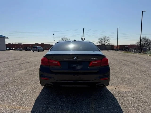 BMW 530 530i xDrive Sedan AWD | M Package | - автомобили, коли, обяви за нови и употребявани 5