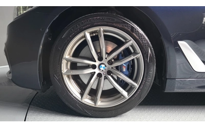 BMW 530 530i xDrive M Sport Plus - автомобили, коли, обяви за нови и употребявани 6