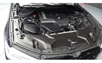 BMW 530 530i xDrive M Sport Plus - автомобили, коли, обяви за нови и употребявани 7