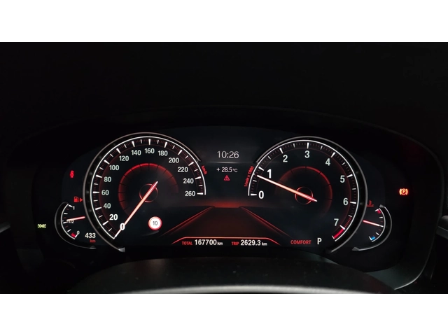 BMW 530 530i xDrive M Sport Plus - автомобили, коли, обяви за нови и употребявани 8