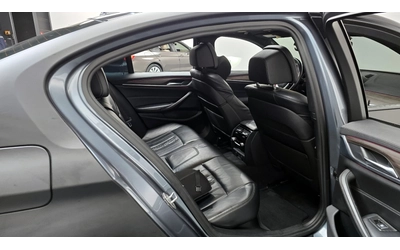 BMW 530 i xDrive M Sport Plus - автомобили, коли, обяви за нови и употребявани 10