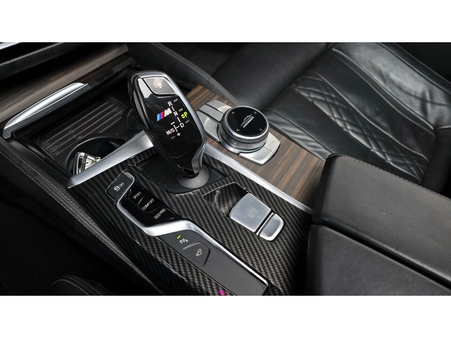 BMW 530 i xDrive M Sport Plus - автомобили, коли, обяви за нови и употребявани 8