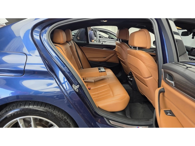 BMW 530 530i M Sport Plus | 360  Камера | HUD | Панорама - автомобили, коли, обяви за нови и употребявани 11