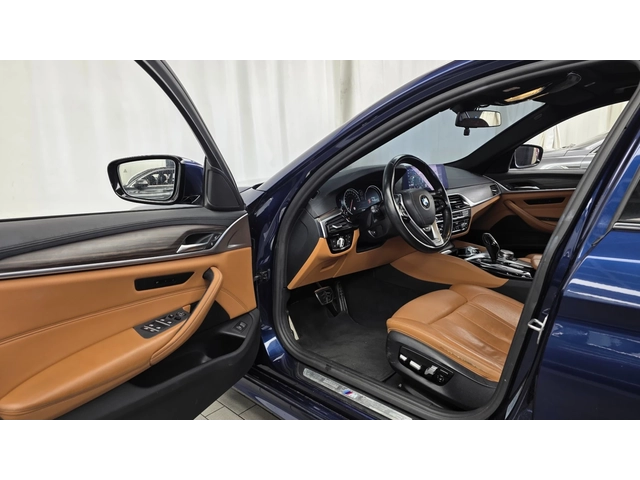 BMW 530 530i M Sport Plus | 360  Камера | HUD | Панорама - автомобили, коли, обяви за нови и употребявани 9