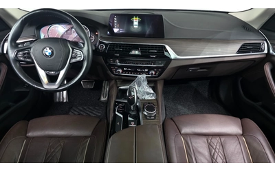 BMW 530 i xDrive Luxury Plus - автомобили, коли, обяви за нови и употребявани 6