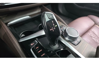 BMW 530 i xDrive Luxury Plus - автомобили, коли, обяви за нови и употребявани 8