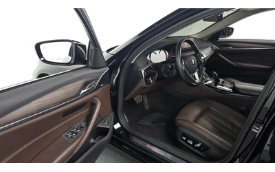 BMW 530 i xDrive Luxury Plus - автомобили, коли, обяви за нови и употребявани 9