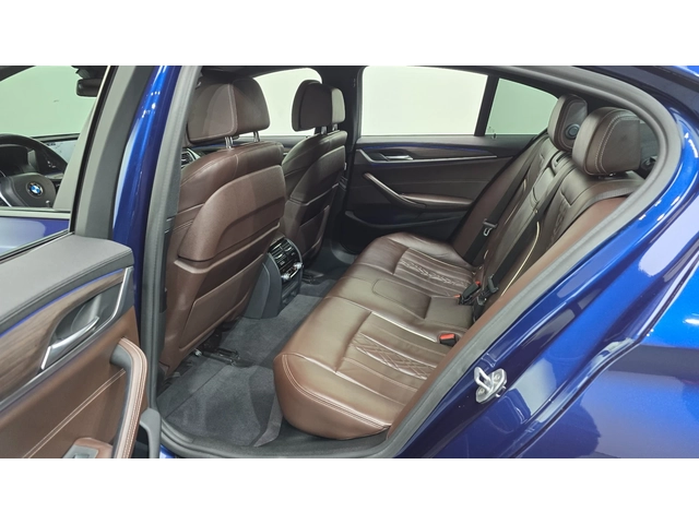 BMW 530 530i xDrive M Sport Plus | 360  Камера | HUD | - автомобили, коли, обяви за нови и употребявани 9