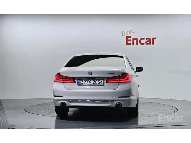 BMW 530 530i Luxury Plus | HUD | Adaptive Cruise | Memory - автомобили, коли, обяви за нови и употребявани 3
