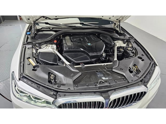 BMW 530 530i Luxury Plus | HUD | Adaptive Cruise | Memory - автомобили, коли, обяви за нови и употребявани 5