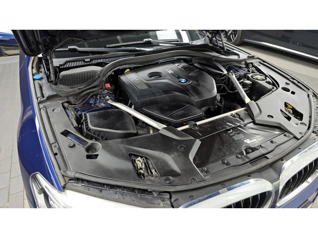 BMW 530 i xDrive M Sport - автомобили, коли, обяви за нови и употребявани 5