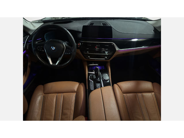 BMW 530d xDrive - автомобили, коли, обяви за нови и употребявани 6