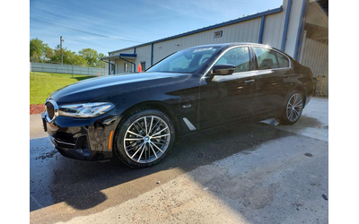 bmw-530e-2-0l-4-rear-wheel-drive - 0
