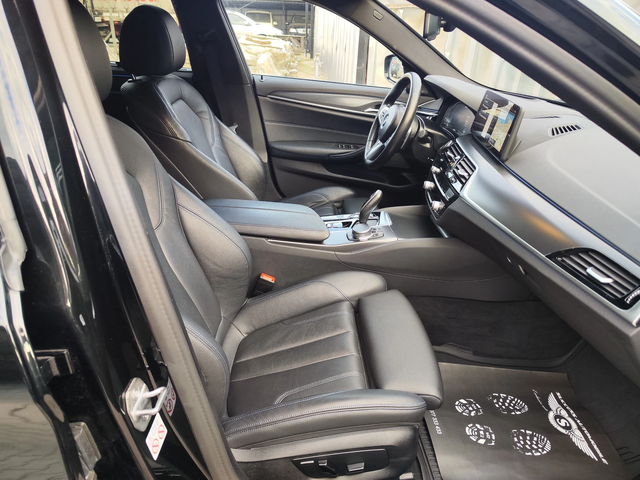 BMW 530E MPAK* HEADUP* PODGREV* 360CAM* HARMANN* LINEASIST* - автомобили, коли, обяви за нови и употребявани 8