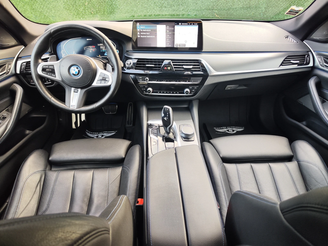 BMW 530E MPAK* HEADUP* PODGREV* 360CAM* HARMANN* LINEASIST* - автомобили, коли, обяви за нови и употребявани 9