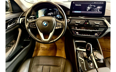 BMW 530E xDrive* Hybrid* Carplay* Лизинг - автомобили, коли, обяви за нови и употребявани 9