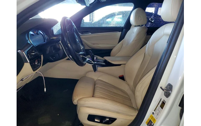 BMW 530E HYBRID* KEYLESS* ПАНО* - автомобили, коли, обяви за нови и употребявани 6