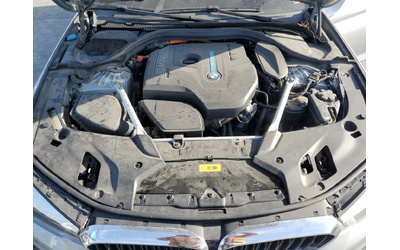 BMW 530E * E-Drive* КОЖА* ПОДГРЕВ* ШИБИДАХ* LED* - автомобили, коли, обяви за нови и употребявани 10