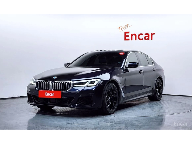 BMW 530E M-Pack* HARMAN KARDON* 360 CAM* HEAD-UP* - автомобили, коли, обяви за нови и употребявани 0