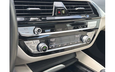 BMW 530E * xDrive * * HeadUp* AвтоКредит* (ЦЕНА ДО БГ) - автомобили, коли, обяви за нови и употребявани 13