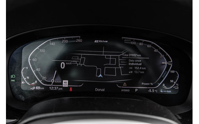 BMW 530E I * M-Package* * HeadUp* AвтоКредит* (ЦЕНА ДО БГ) - автомобили, коли, обяви за нови и употребявани 10