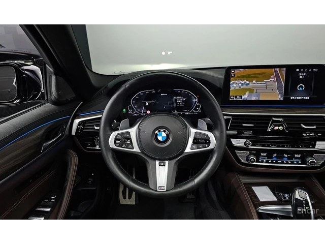 BMW 530E M* SPORT* HYBRID* HARMON* KARDON* ДИСТРОНИК* ОБДУХ - автомобили, коли, обяви за нови и употребявани 7