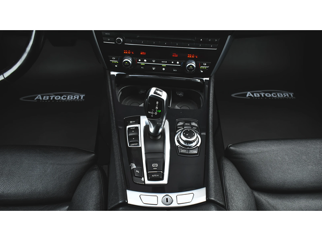 BMW 535 i Gran Turismo Steptronic - автомобили, коли, обяви за нови и употребявани 11