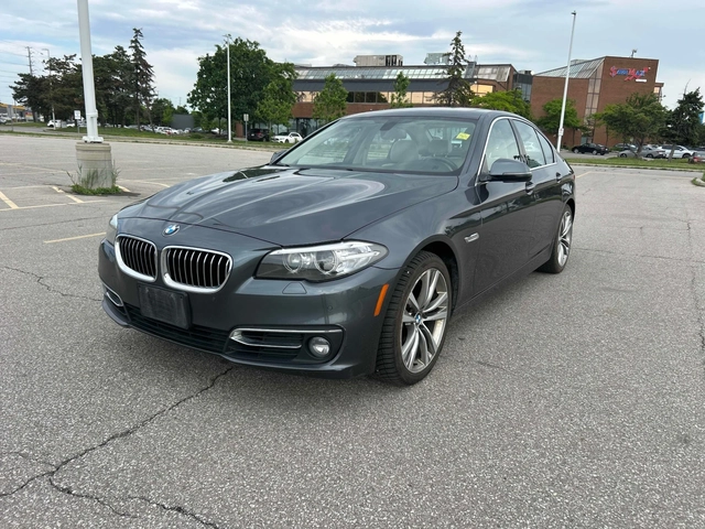 BMW 535 xDrive / CARFAX - автомобили, коли, обяви за нови и употребявани 0