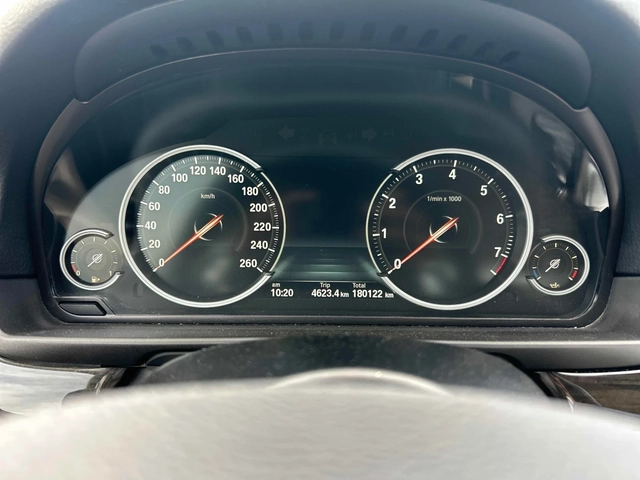 BMW 535 xDrive / CARFAX - автомобили, коли, обяви за нови и употребявани 5