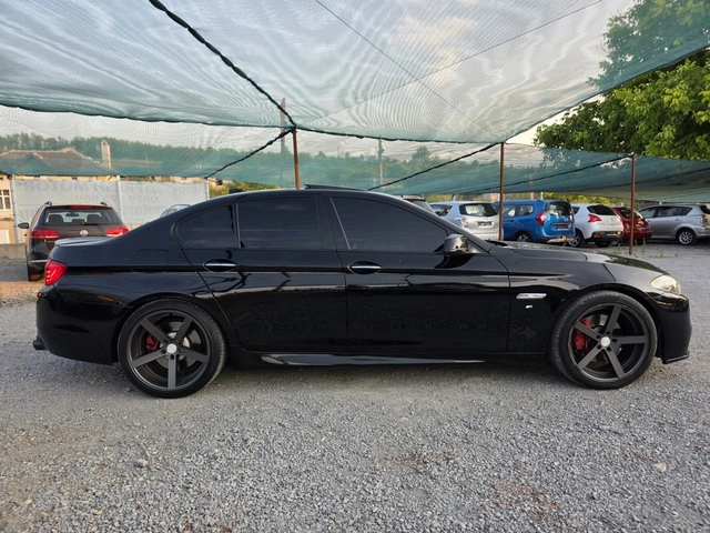 BMW 535 535i 306K.C. / М-ПАКЕТ / ОБДУХВАНЕ / ДИСТРОНИК - автомобили, коли, обяви за нови и употребявани 6