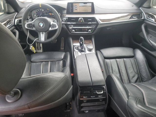 BMW 540 xDrive* M-PACK* HEAD UP* HARMAN/KARDON* FULL LED - автомобили, коли, обяви за нови и употребявани 7