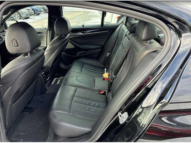 BMW 540 Xdrive* видео на двигателя - автомобили, коли, обяви за нови и употребявани 7